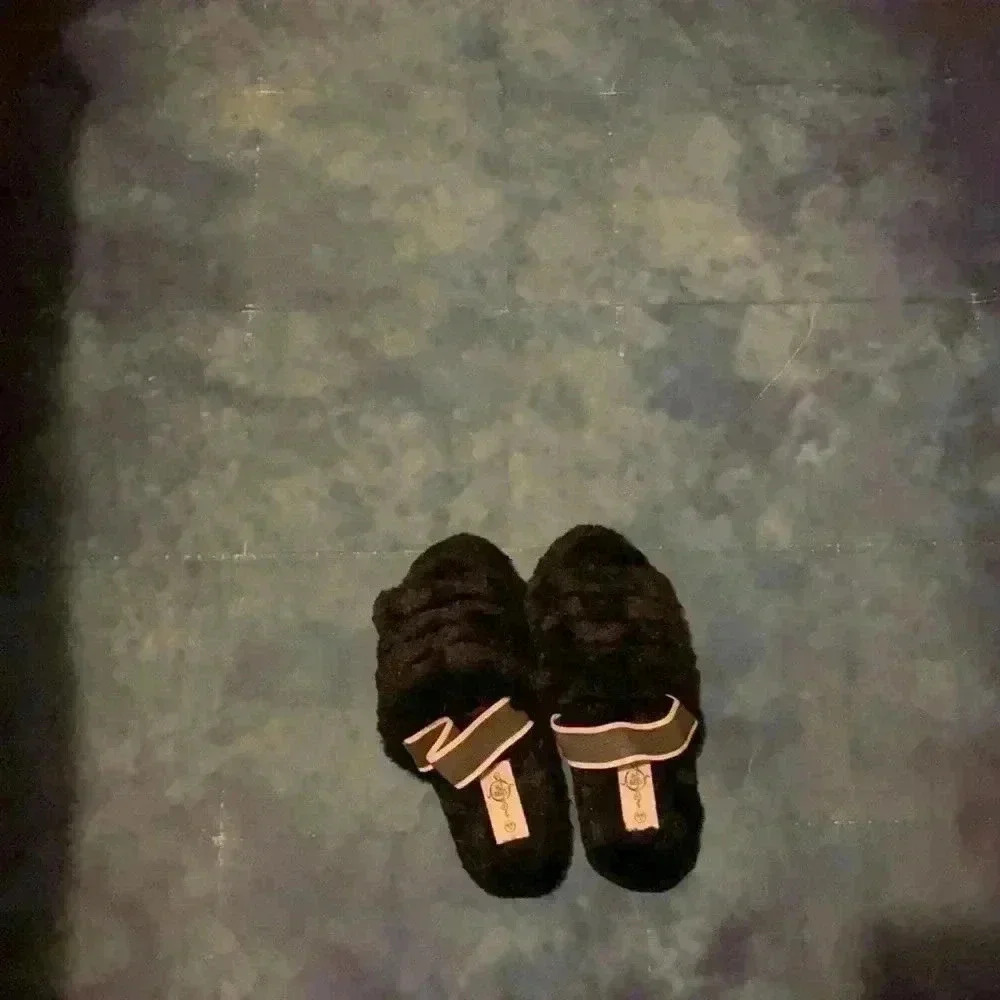 Solemates W’s (black) Slipper Size 8